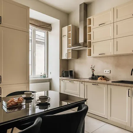 White Lotus By Fragola Διαμέρισμα Krasków